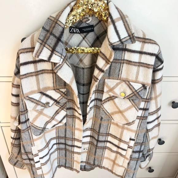 Zara Plaid Shacket with Pockets Button Down - Picture 2 of 4